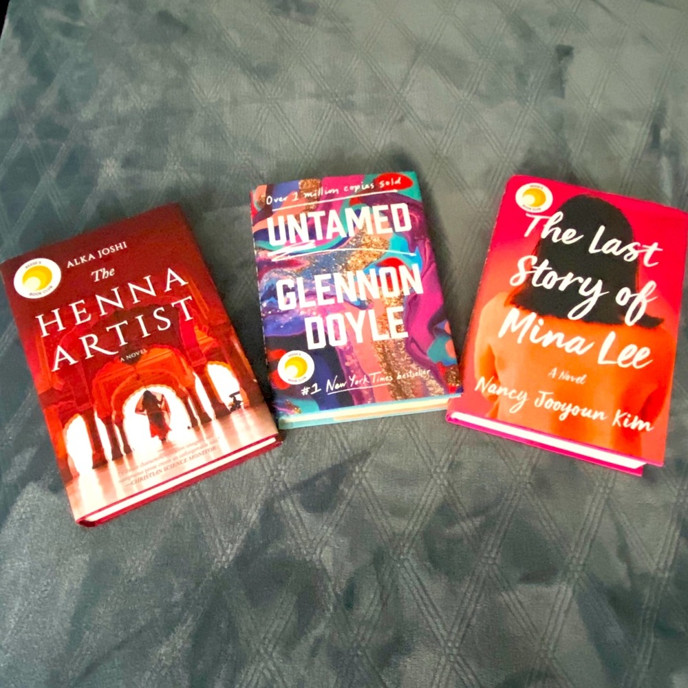 Reese’s Bookclub Novel Set